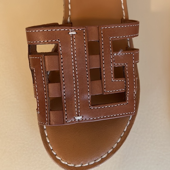 J. McLaughlin Brown Wedge Sandals, Size 6.5 - Picture 3 of 9